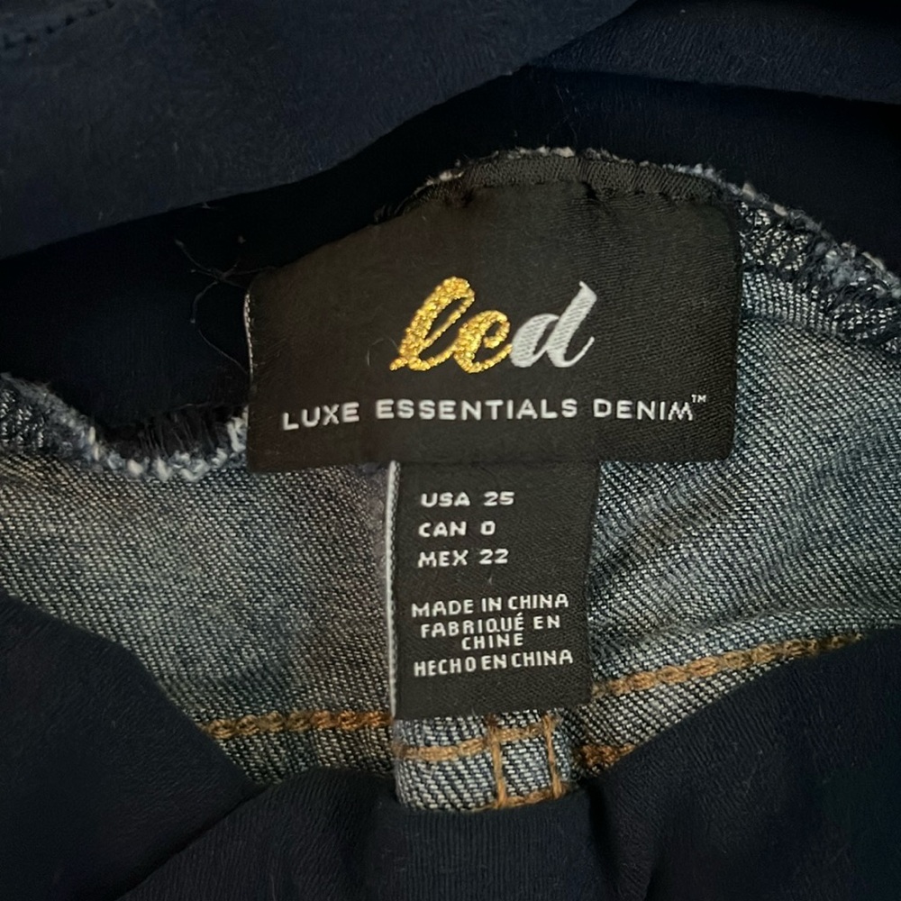 Led luxe denim maternity jeans